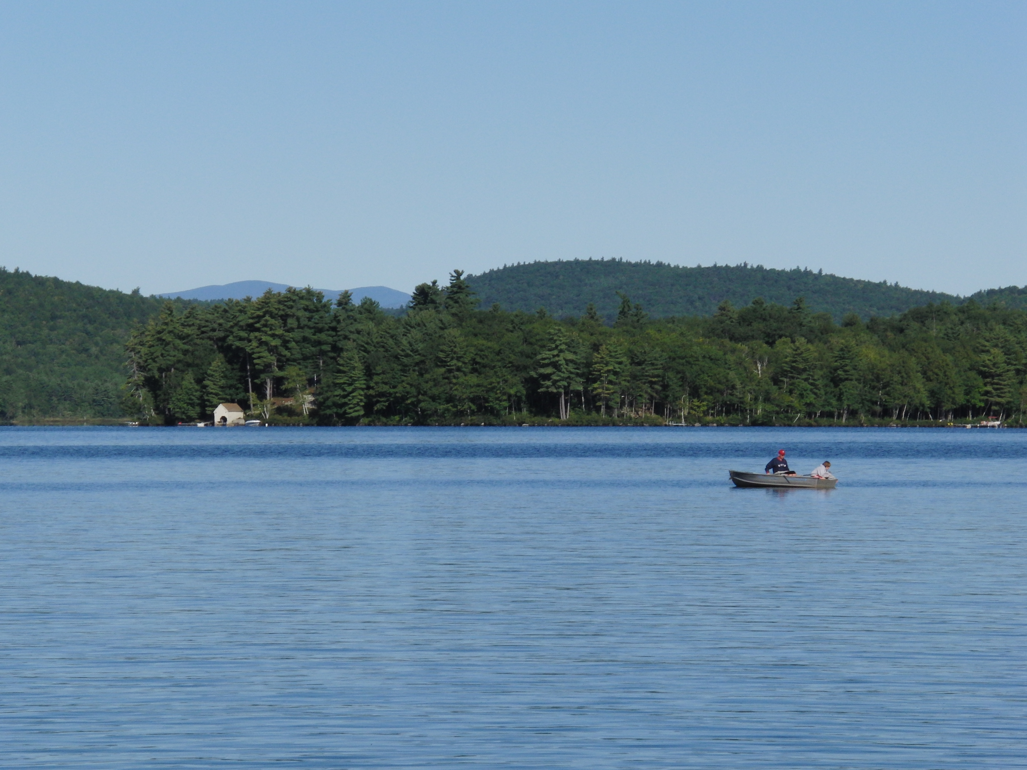 Peaceful scene on Highland Lake