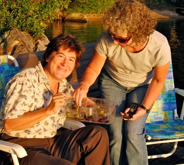 Kathy & Gitte finish off the 1.25 lbs of olives