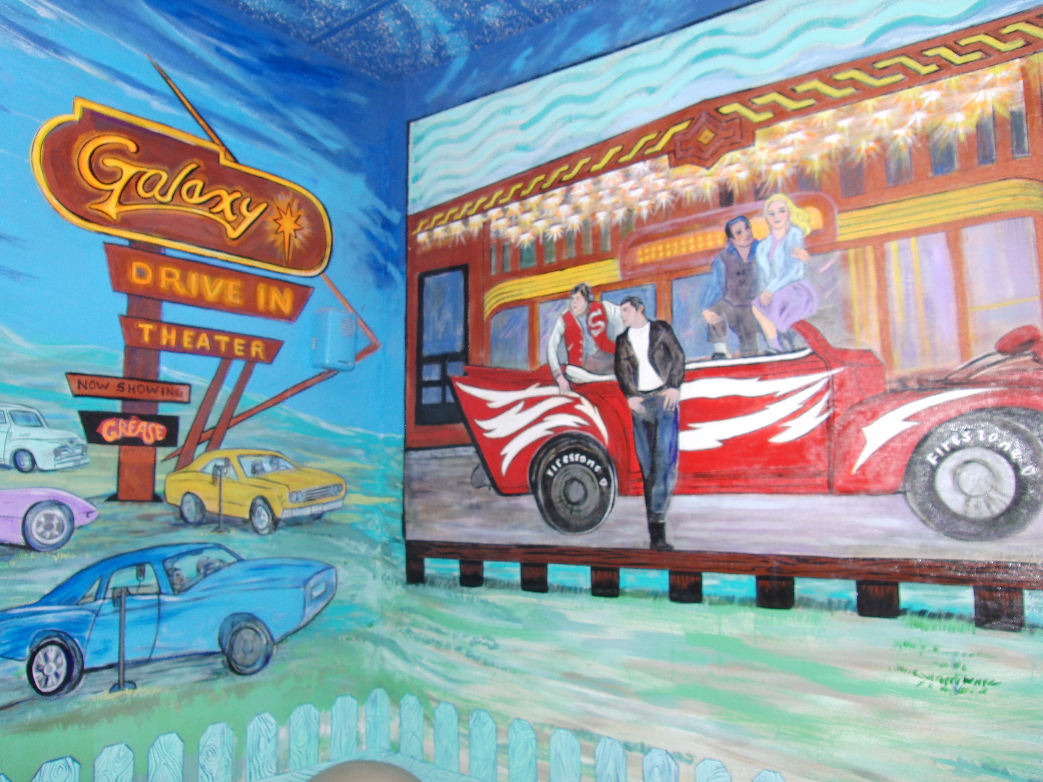 Bath at Ricky's Diner
