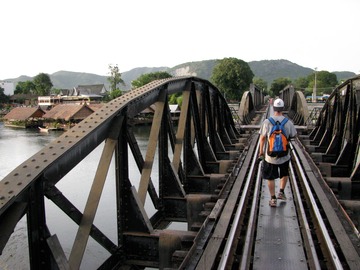 Ross on the Bridge on the Rive Kwai