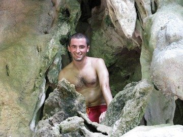 Ross in the rocks