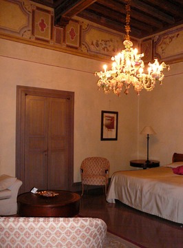 Room at Ravenna hotel