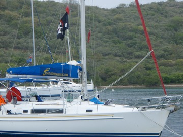 Green bra for starboard...